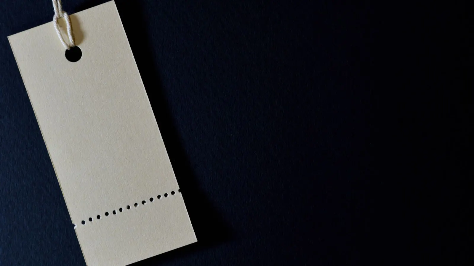 Label roll printing, representing roll-label specification for a tabletop labeler.